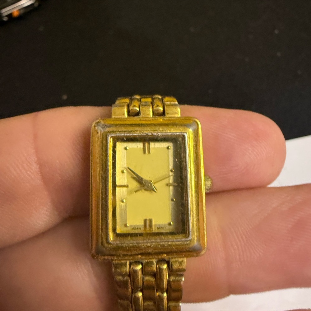 Gold Rectangular Watch - image 1